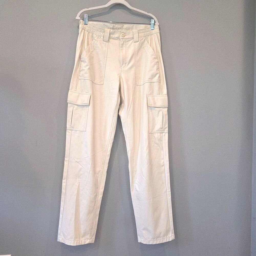 American Eagle Cream Cargo Pants High Rise Y2K Streetwear Minimalist Utility 12L